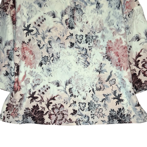 CHICOS NWT Parisian Floral 3/4 Sleeve Mock Neck Top 1 (M/8) - Picture 5 of 12